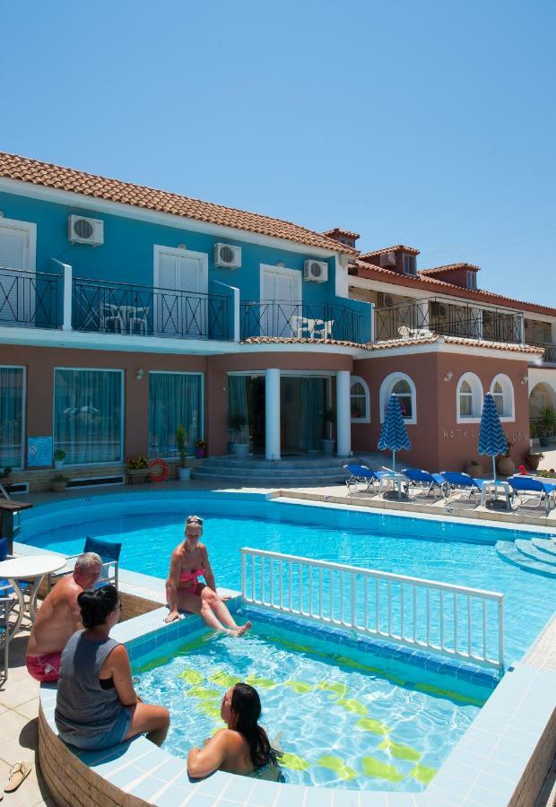 Apollon Hotel พลานอส ภายนอก รูปภาพ